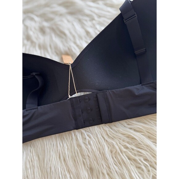 Skims Wireless Form Push Up Plunge Bra Onyx Size 42D - Picture 7 of 8